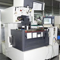 Mitsubishi FA10SM - Wire Cut EDM machine